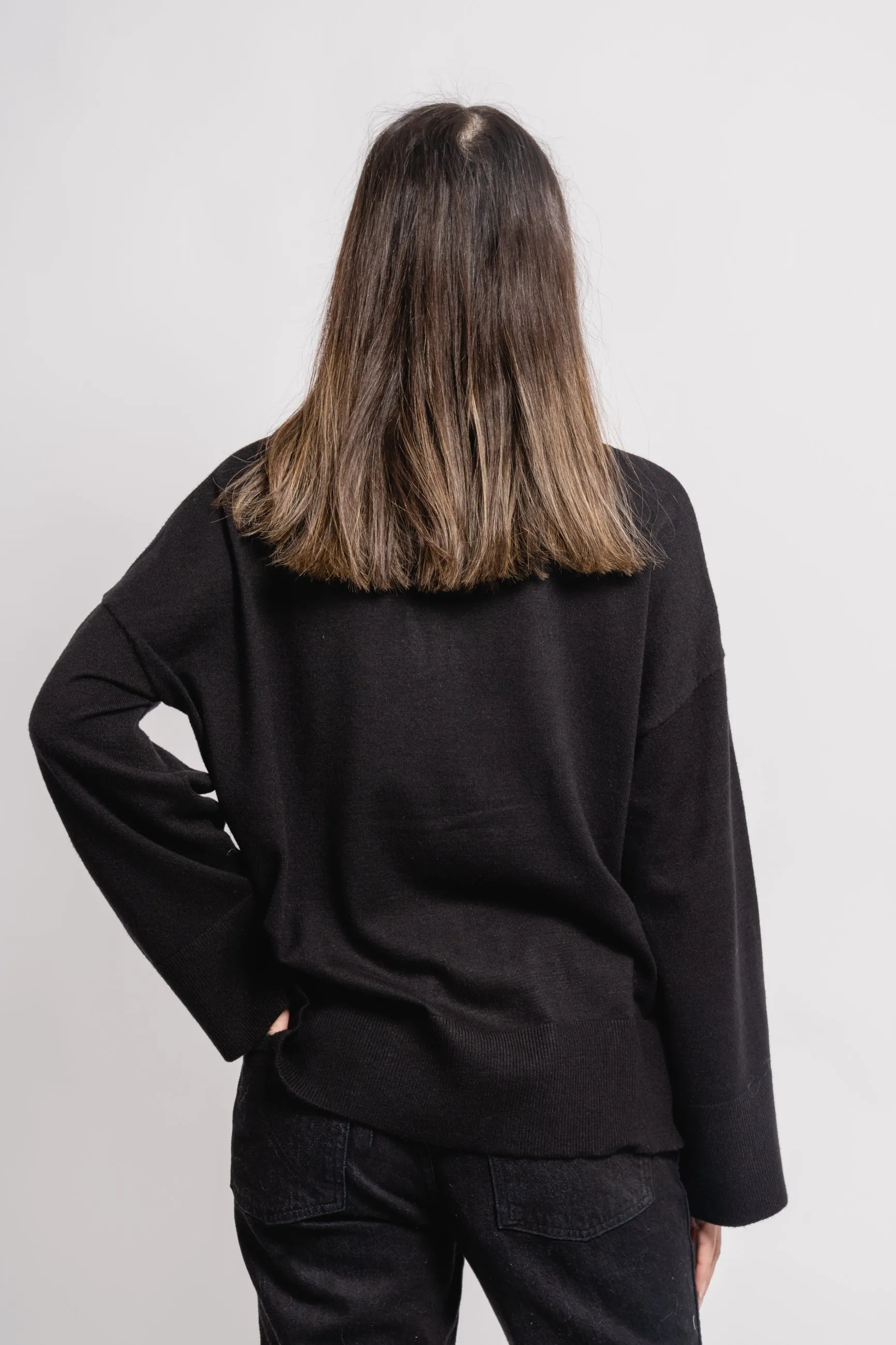 Dalinda Rachelle Pullover - Black