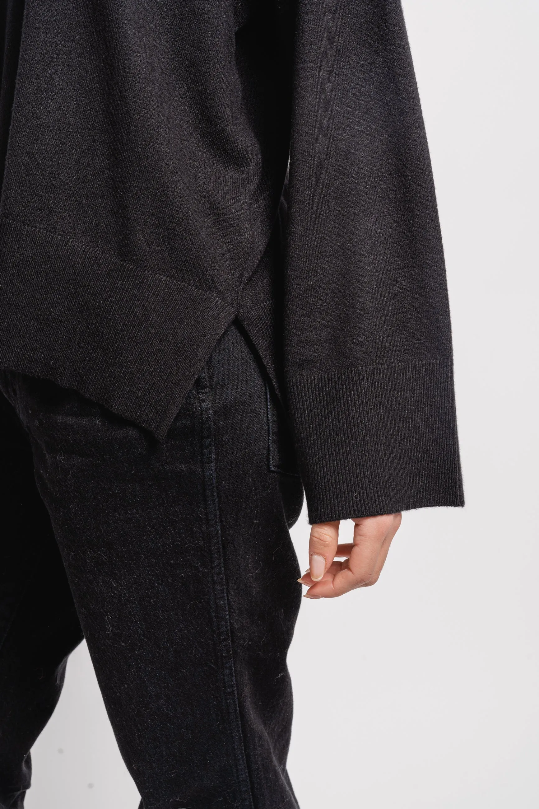 Dalinda Rachelle Pullover - Black