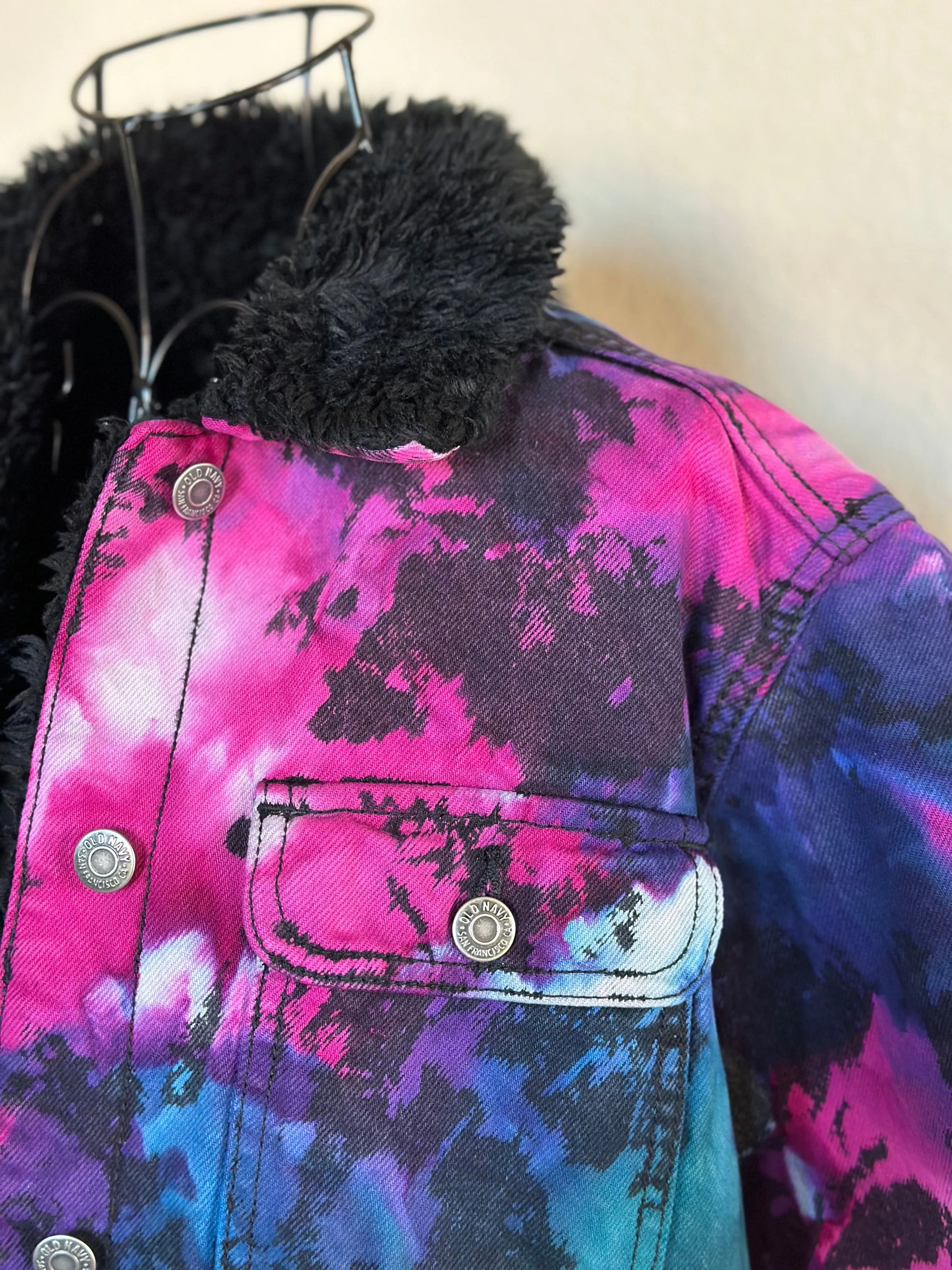 Women’s XS Upcycled Reversed Ice Dyed Sherpa Lined Denim Jacket in ‘Galaxy’